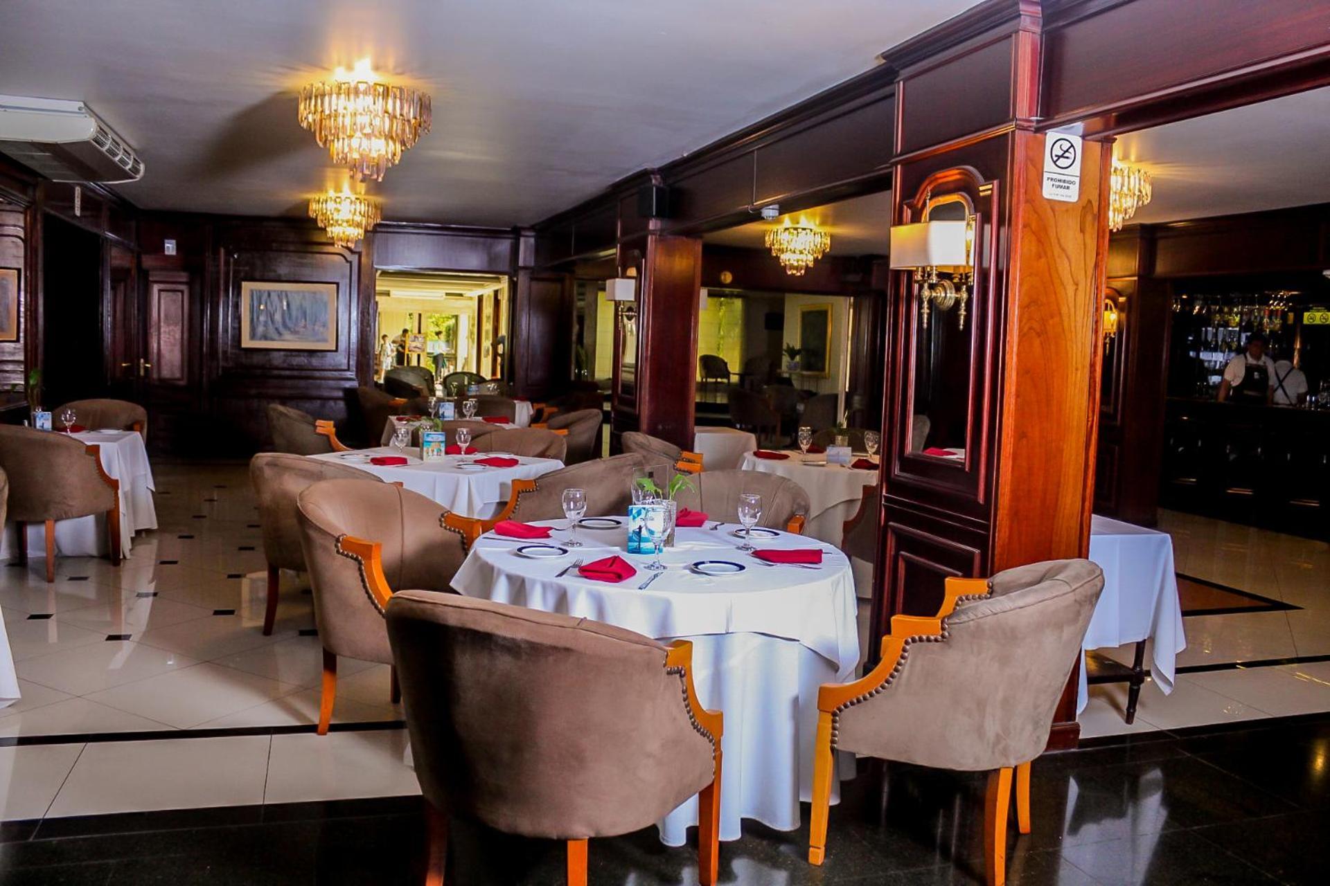Nobile Suites Excelsior อะซุนซิออง ภายนอก รูปภาพ