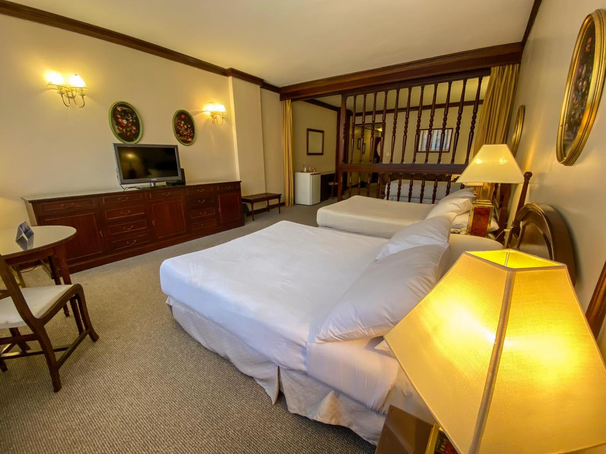 Nobile Suites Excelsior อะซุนซิออง ภายนอก รูปภาพ